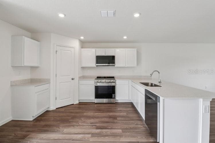 1405 STUART LANE — photo 10 of 20