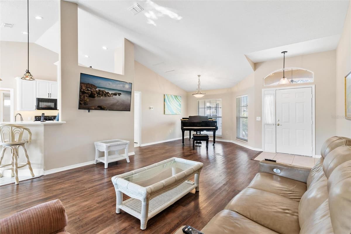 39320 HARBOR HILLS BOULEVARD — photo 8 of 71