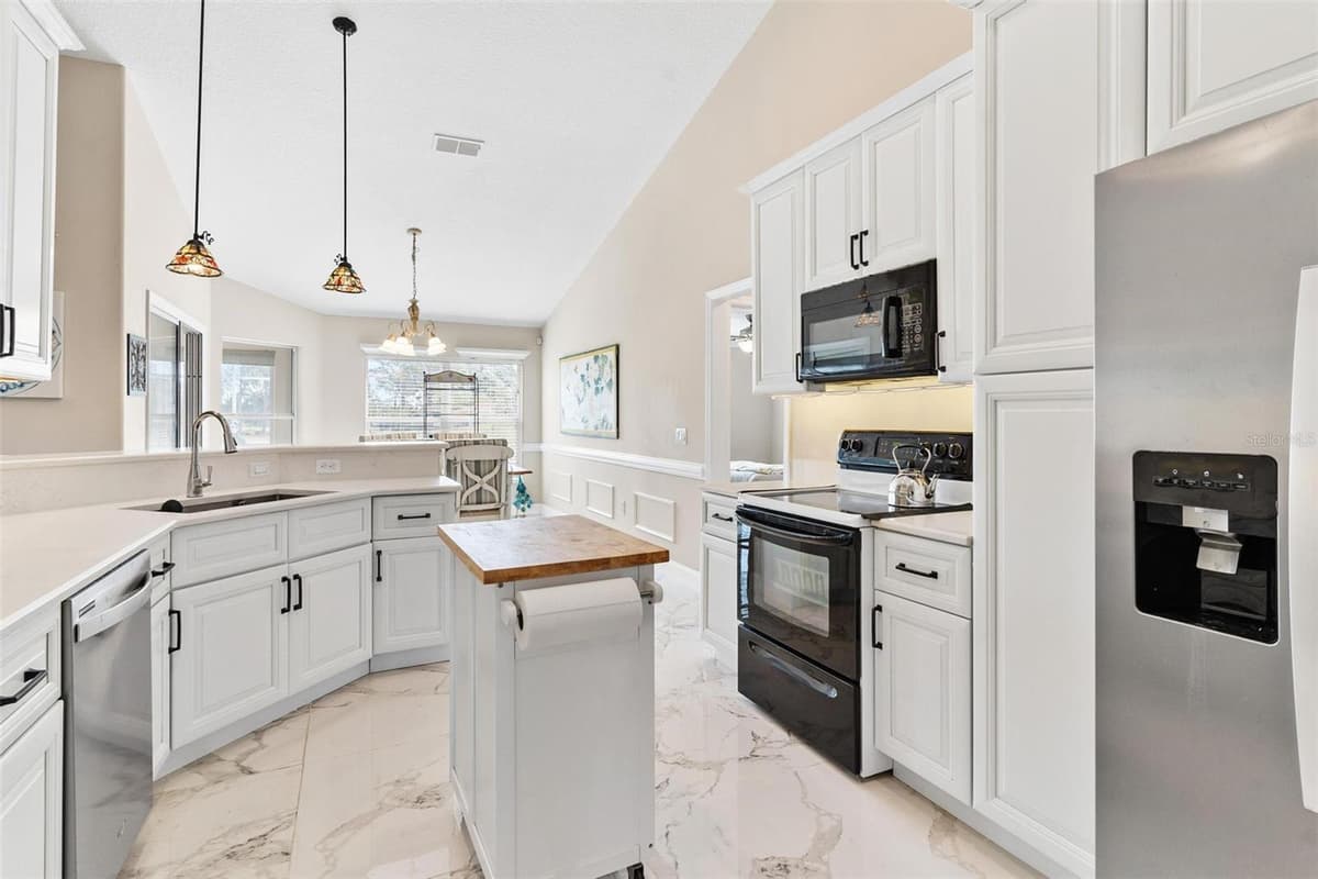 39320 HARBOR HILLS BOULEVARD — photo 17 of 71