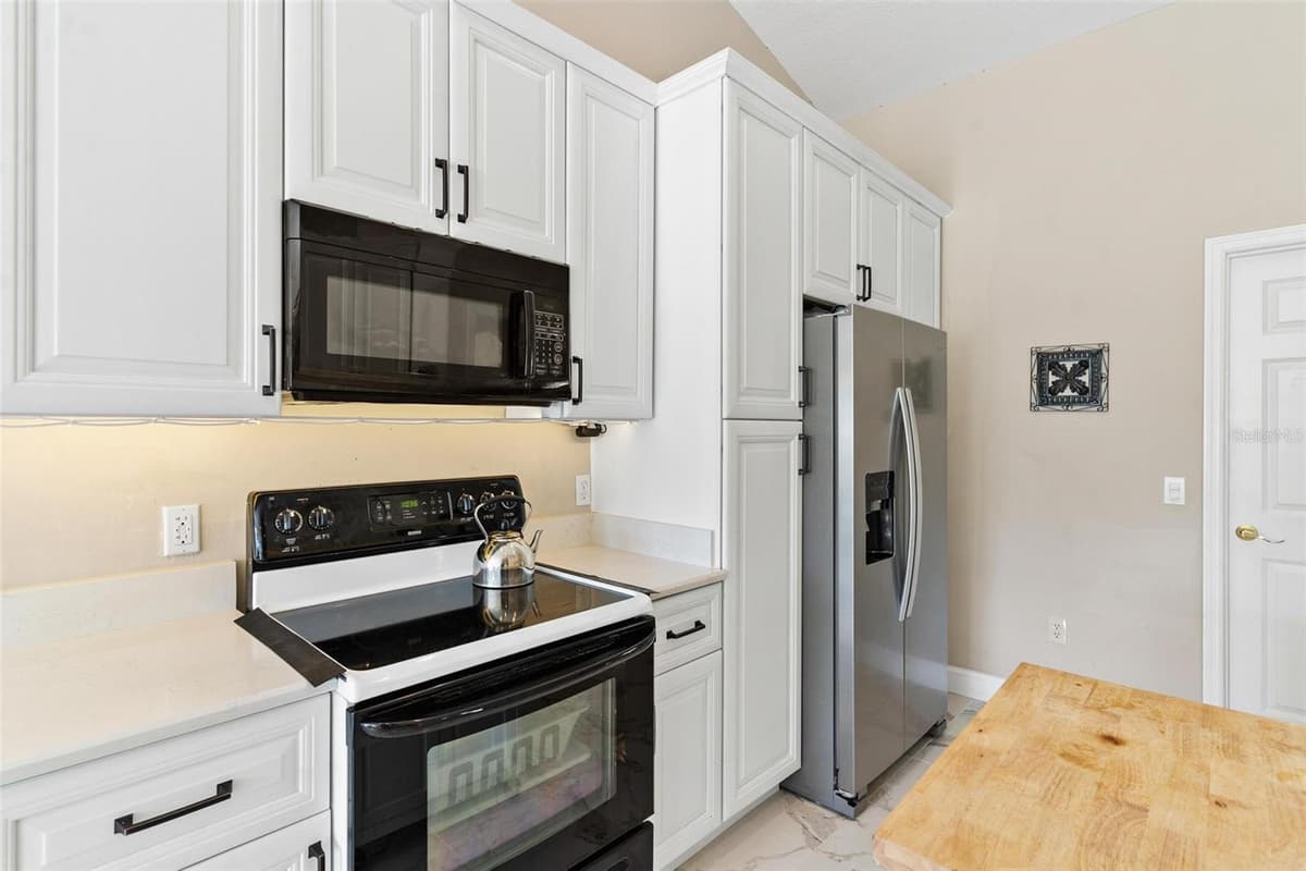 39320 HARBOR HILLS BOULEVARD — photo 13 of 71