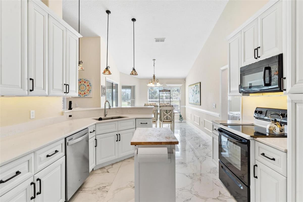 39320 HARBOR HILLS BOULEVARD — photo 15 of 71