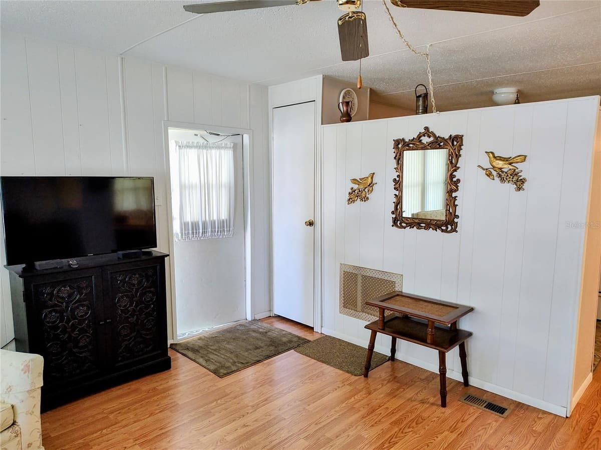 3420 LANARK DRIVE — photo 7 of 20
