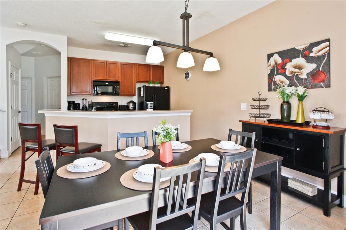 4577 ALBERTO CIRCLE — photo 5 of 16