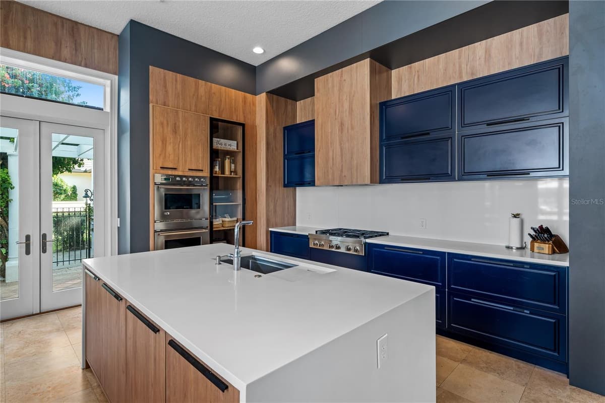 9343 TIBET POINTE CIRCLE — photo 29 of 100