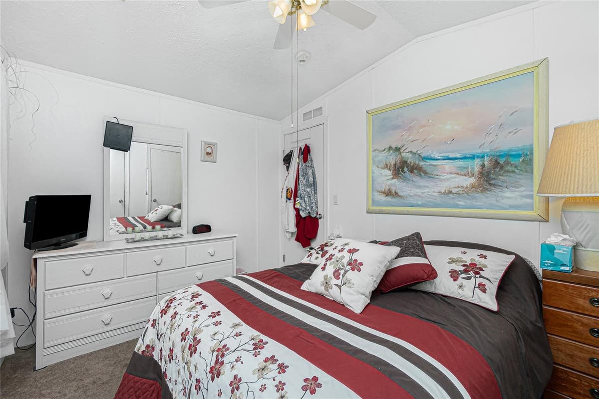 7594 RATAN CIRCLE — photo 16 of 40