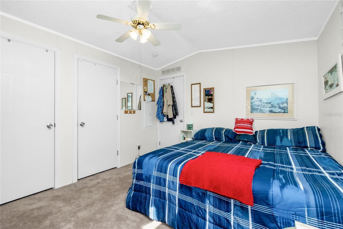 7594 RATAN CIRCLE — photo 12 of 40