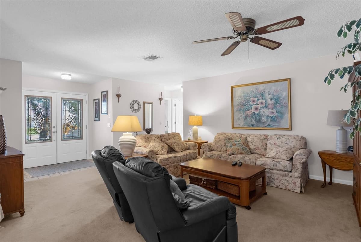 6409 WEDGEWOOD DRIVE — photo 8 of 38