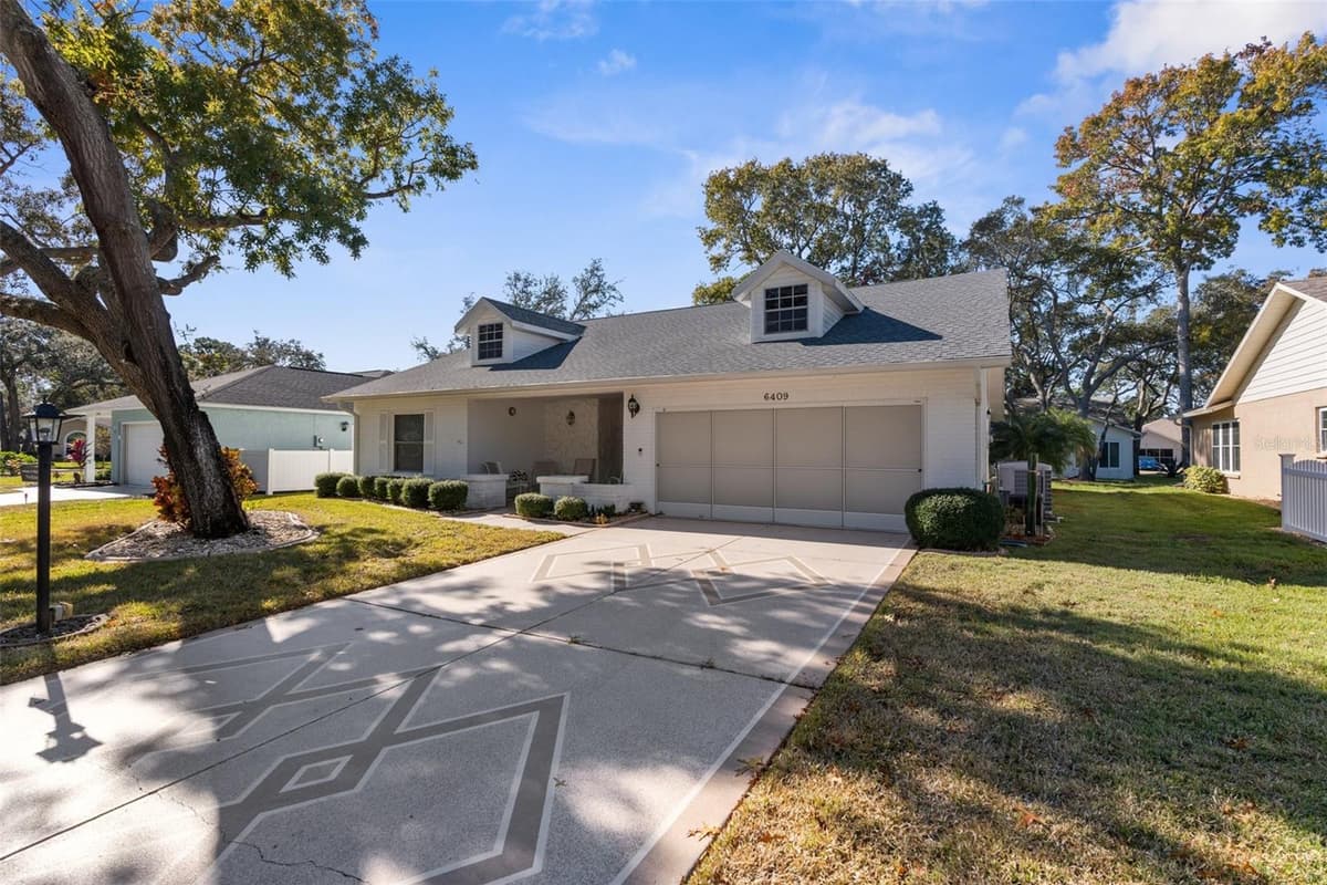 6409 WEDGEWOOD DRIVE — photo 1 of 38
