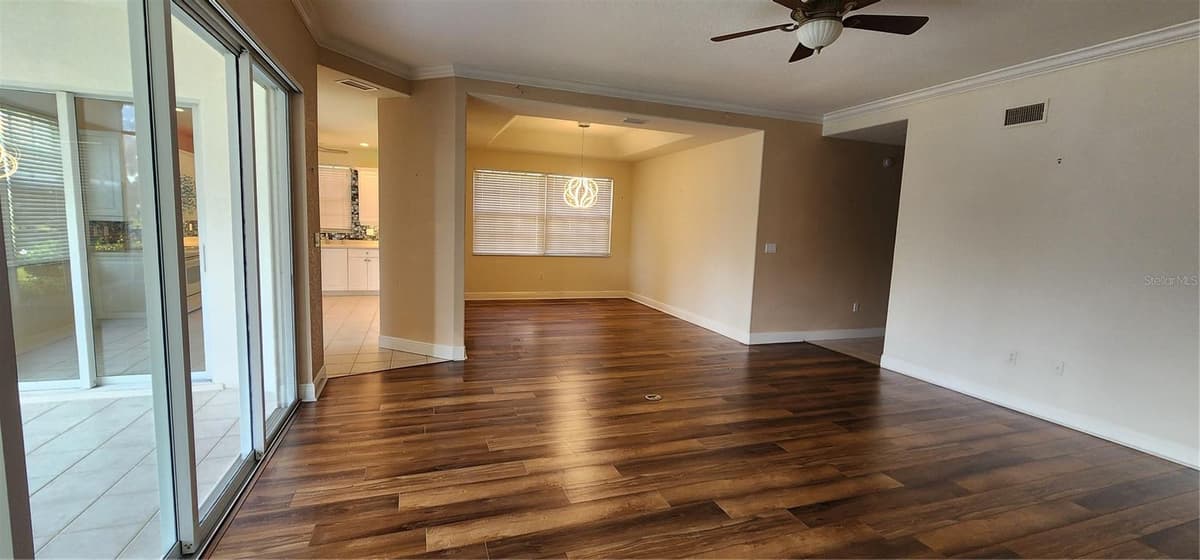 197 TROPICANA DRIVE — photo 12 of 63
