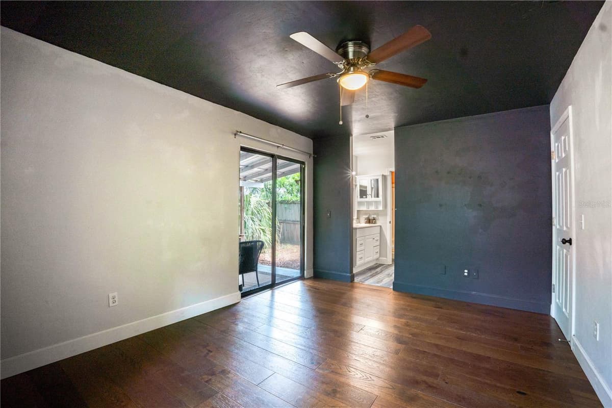 2116 73RD STREET — photo 13 of 23