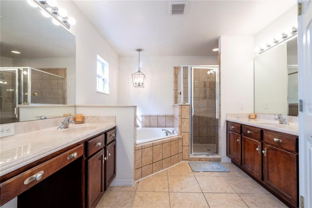 11410 RAPALLO LANE — photo 34 of 62