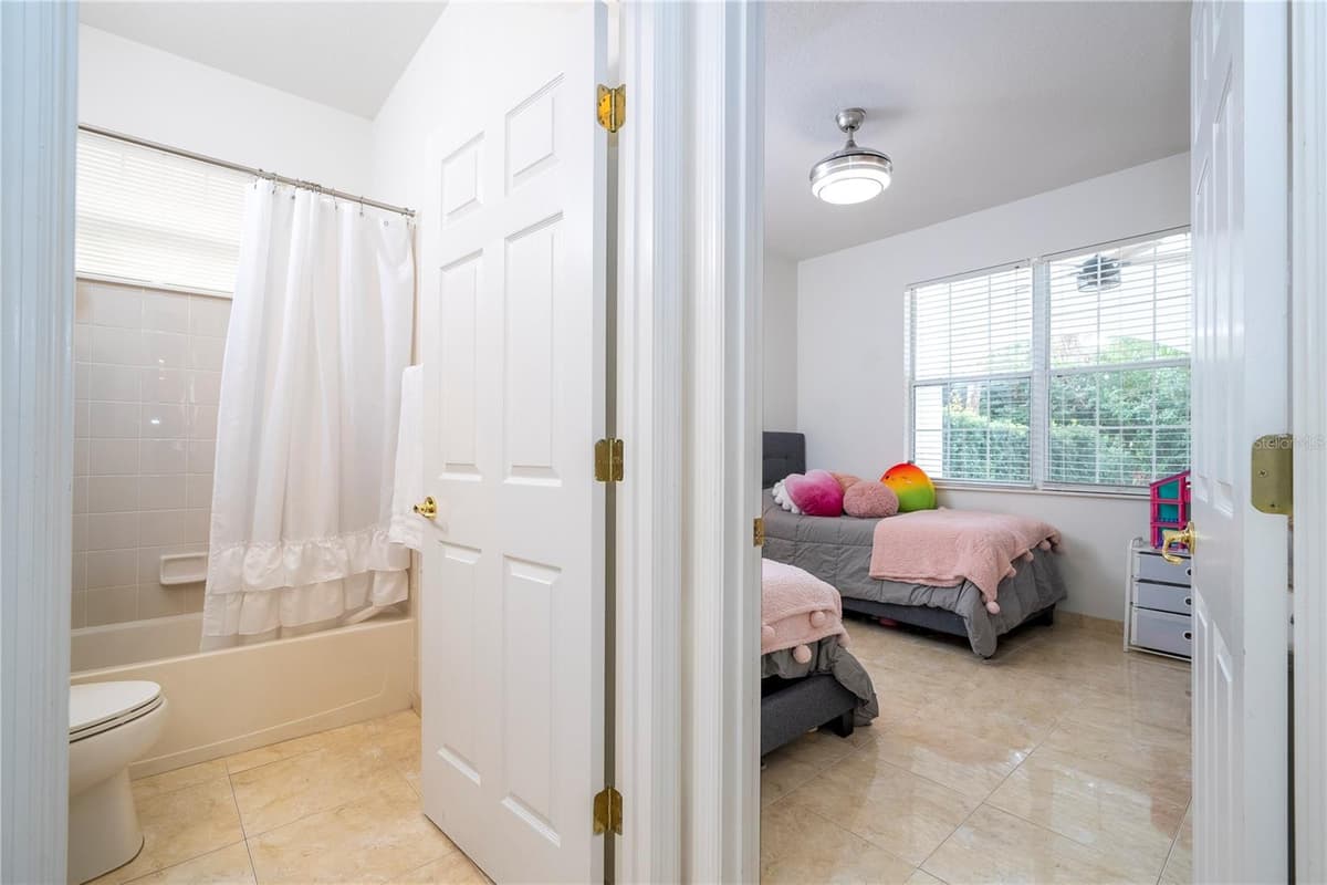 11410 RAPALLO LANE — photo 28 of 62