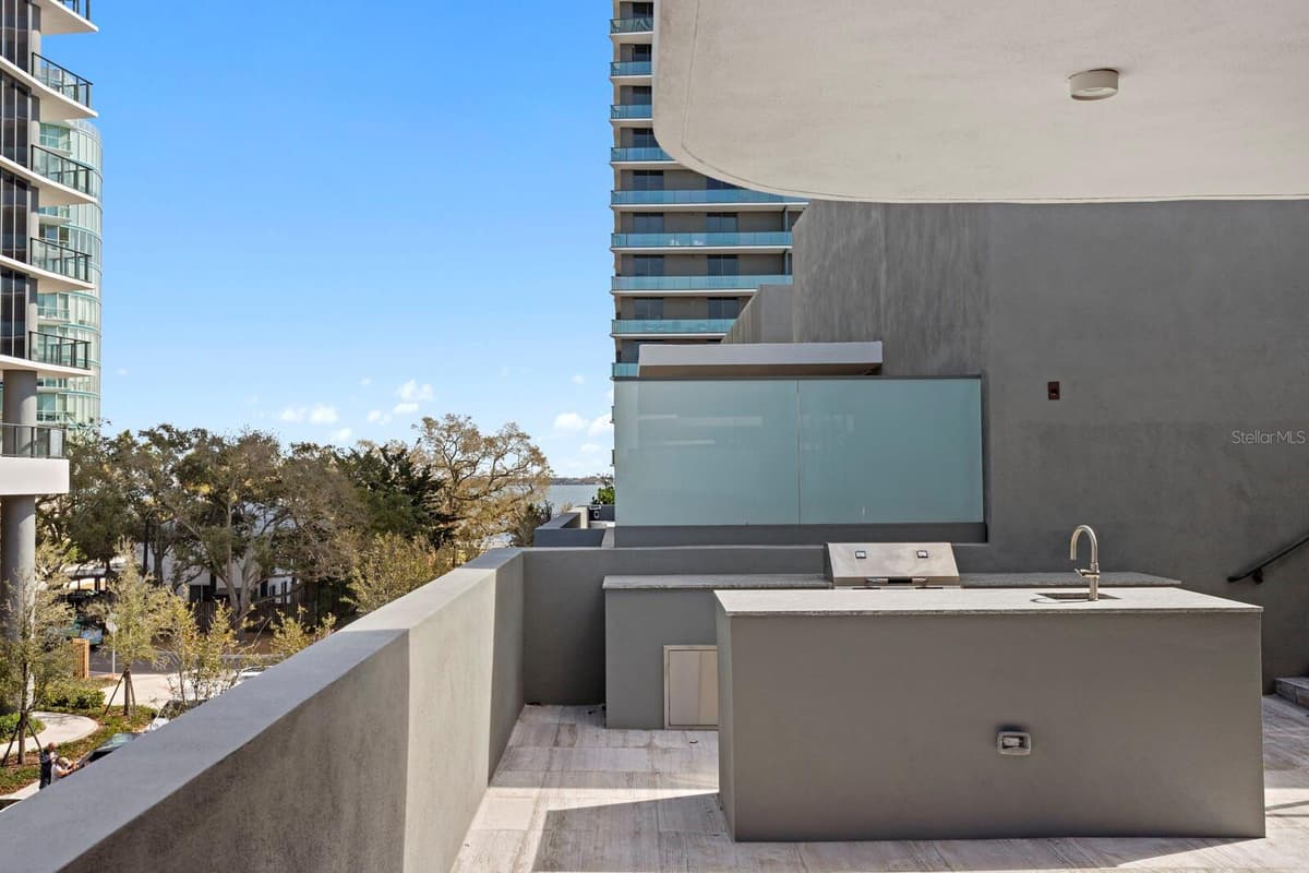 3020 SANTIAGO STREET — photo 53 of 81