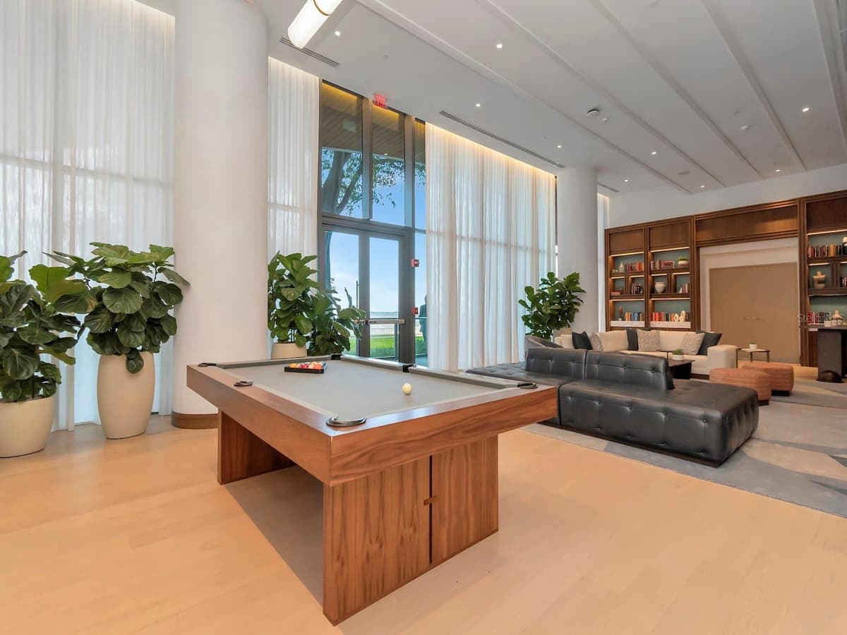 3020 SANTIAGO STREET — photo 77 of 81