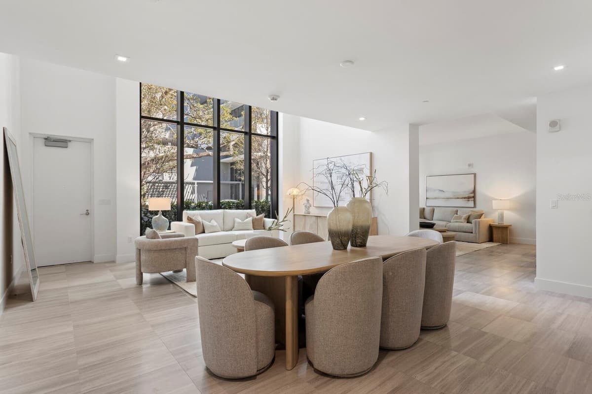 3020 SANTIAGO STREET — photo 10 of 81