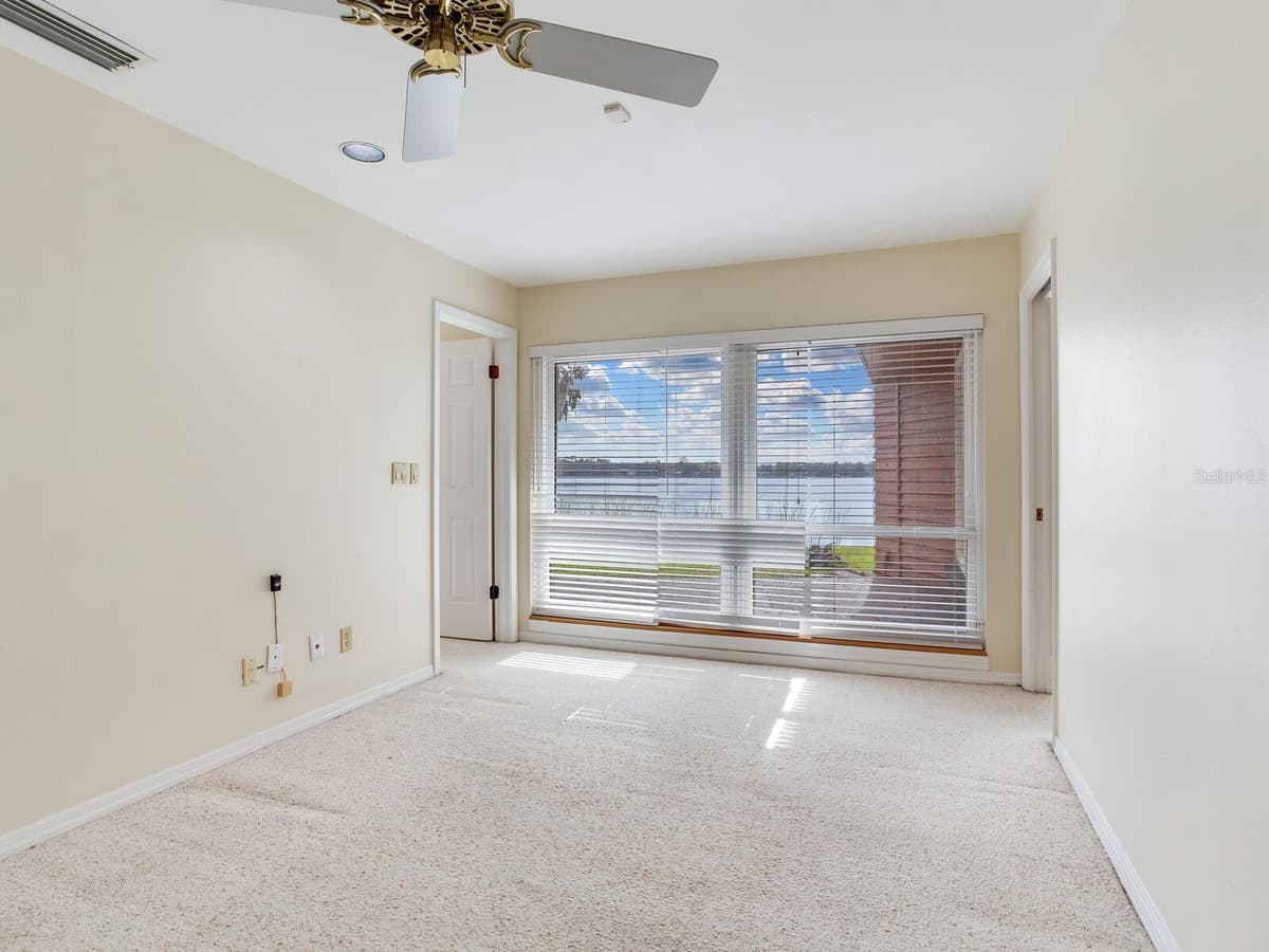 18120 WAYNE ROAD — photo 52 of 100
