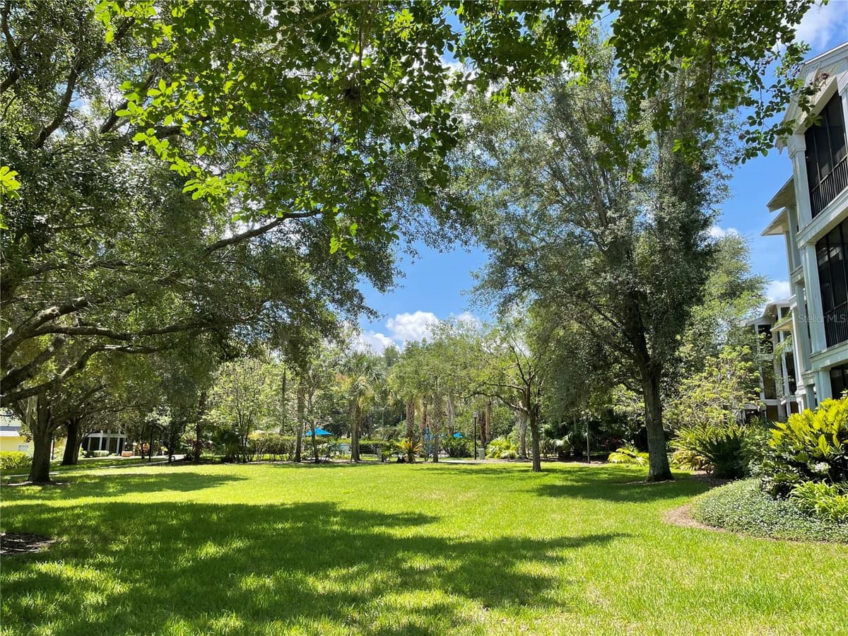 409 LUCAYA LOOP — photo 41 of 51