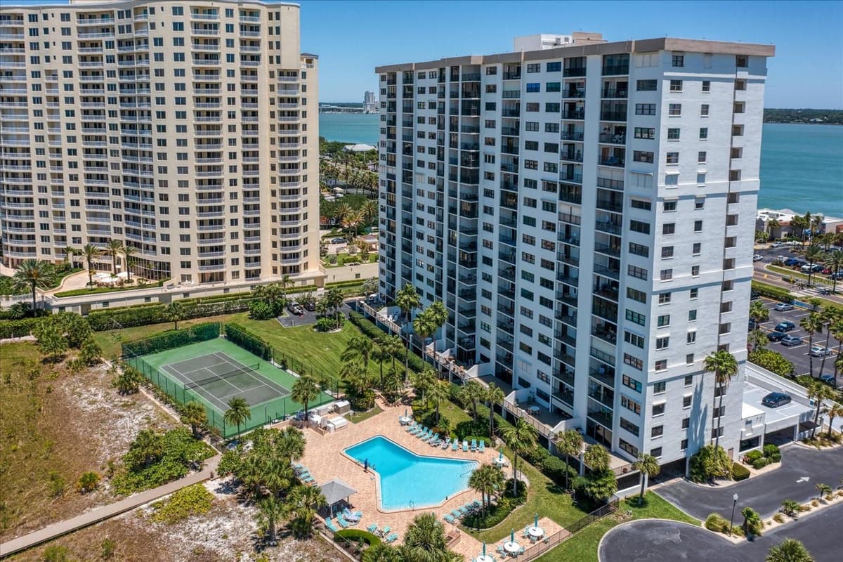 1230 GULF BOULEVARD — photo 1 of 43