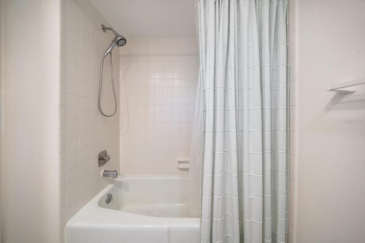 1230 GULF BOULEVARD — photo 25 of 43