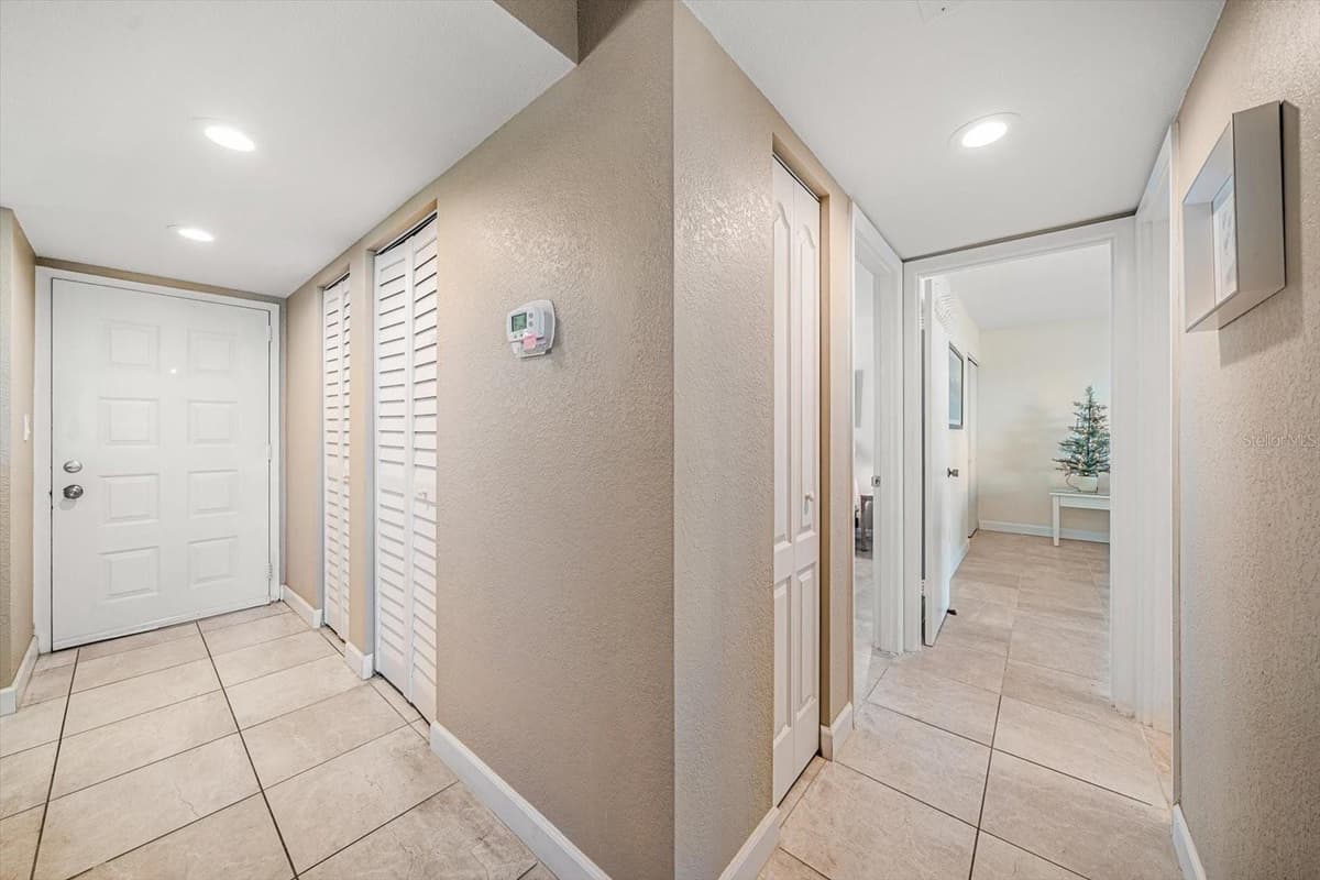 1230 GULF BOULEVARD — photo 20 of 43