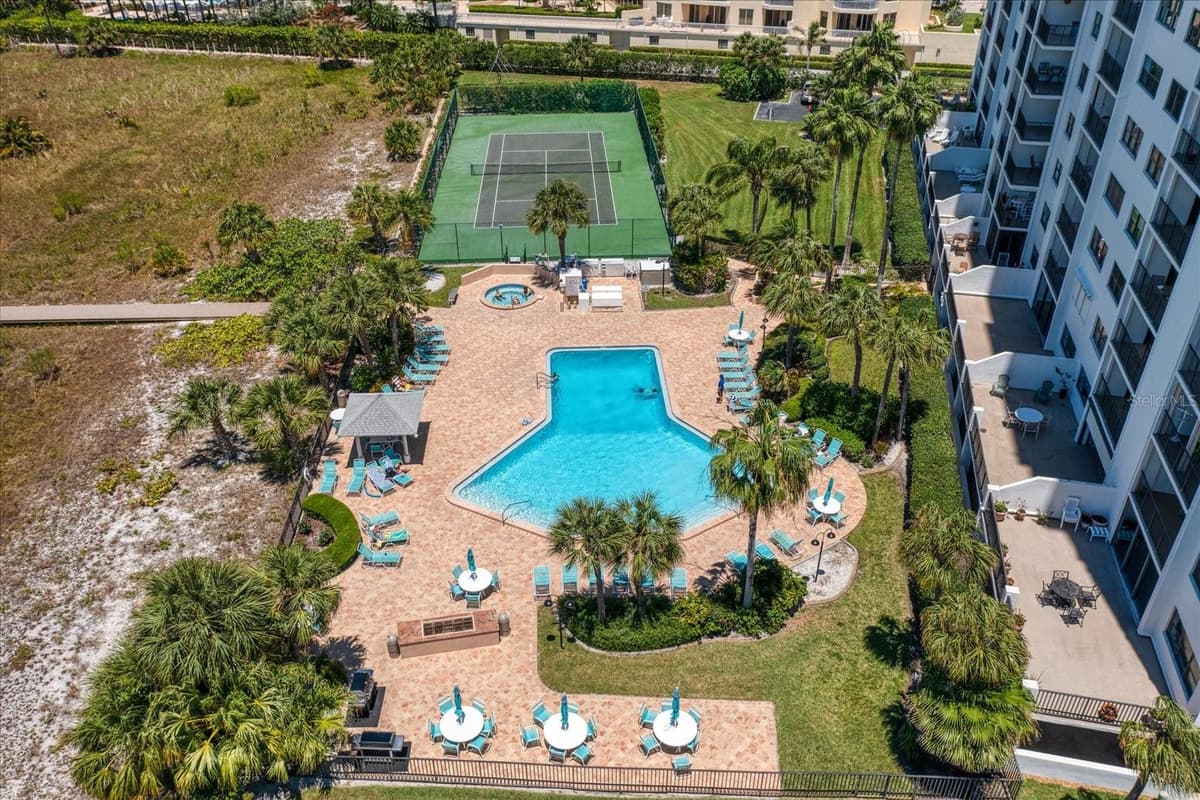 1230 GULF BOULEVARD — photo 41 of 43