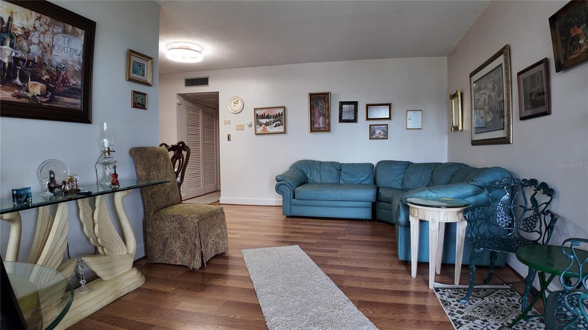1600 LAKE PARKER DRIVE — photo 11 of 25