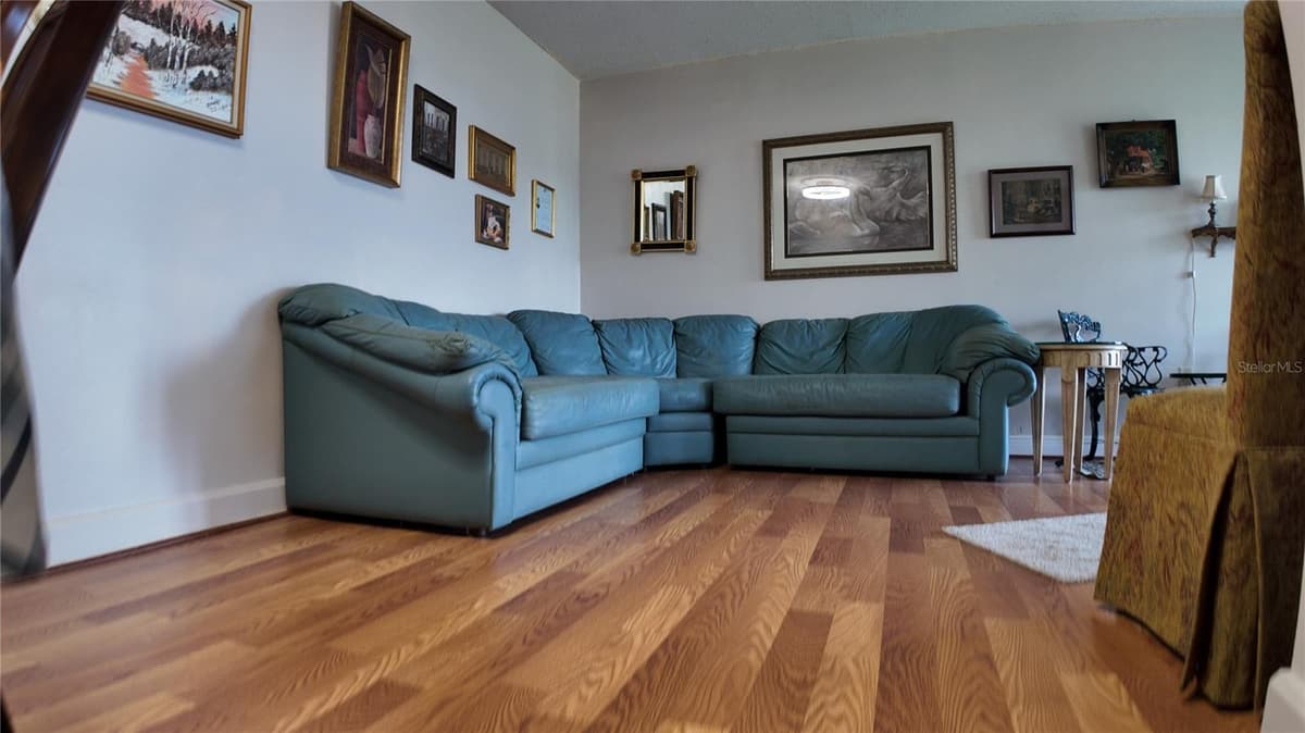 1600 LAKE PARKER DRIVE — photo 16 of 25