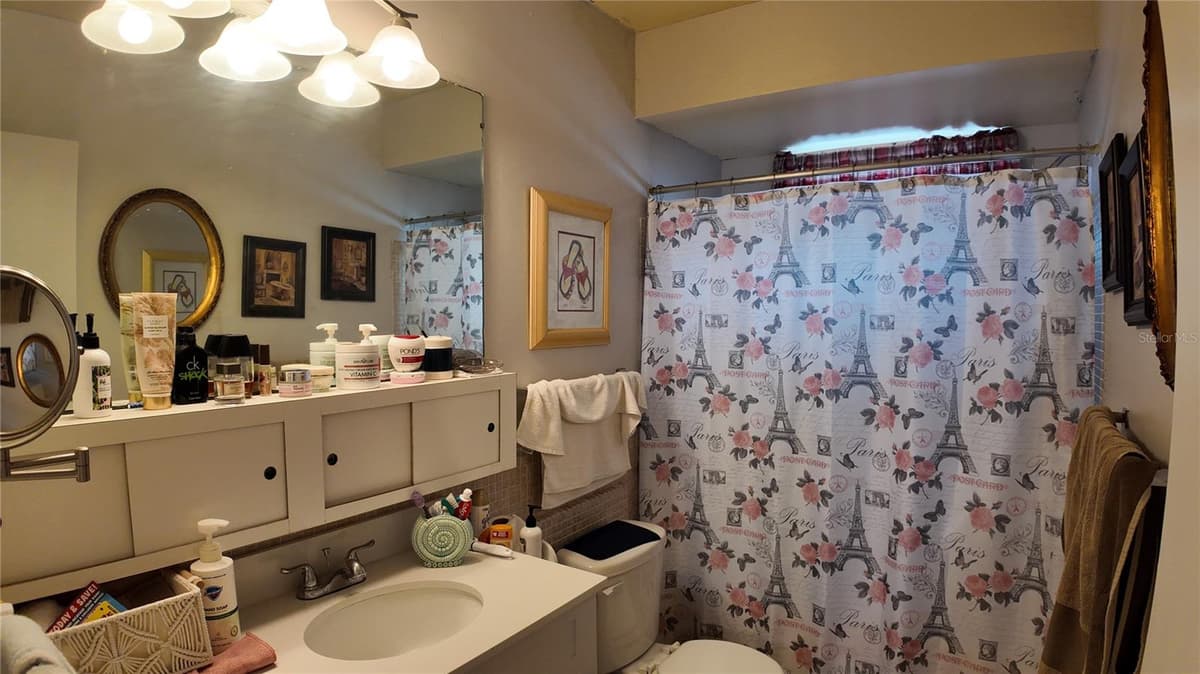 1600 LAKE PARKER DRIVE — photo 21 of 25