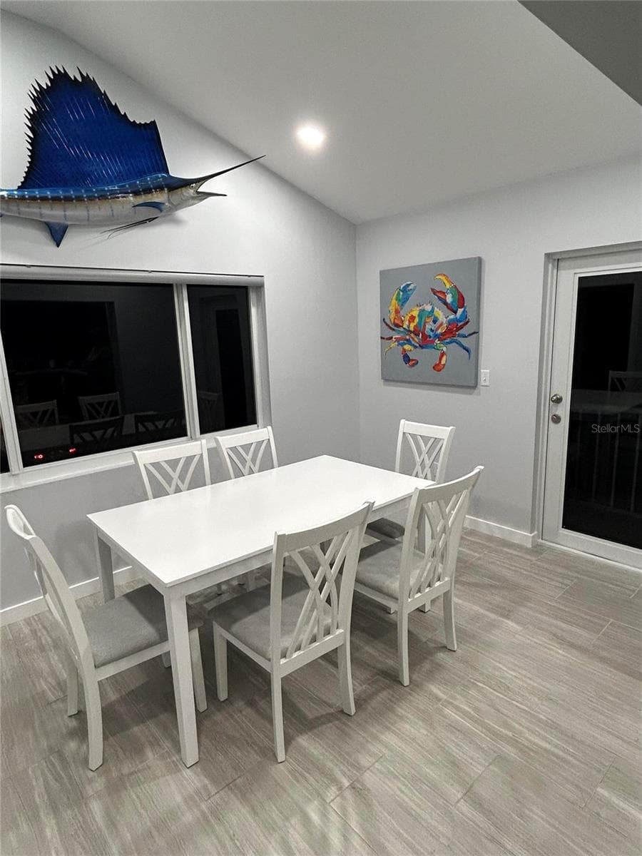 177 IROQUOIS STREET — photo 5 of 13