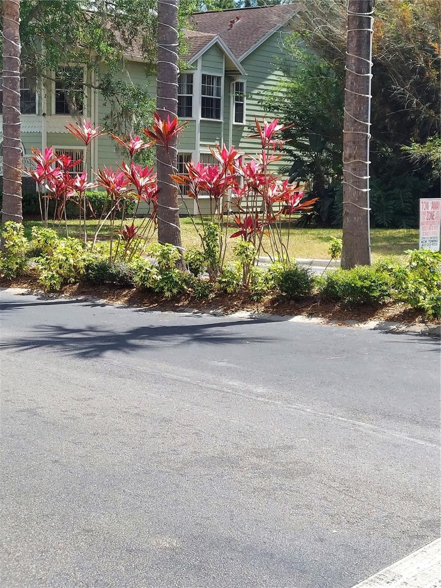 2027 ROYAL BAY BOULEVARD — photo 24 of 30
