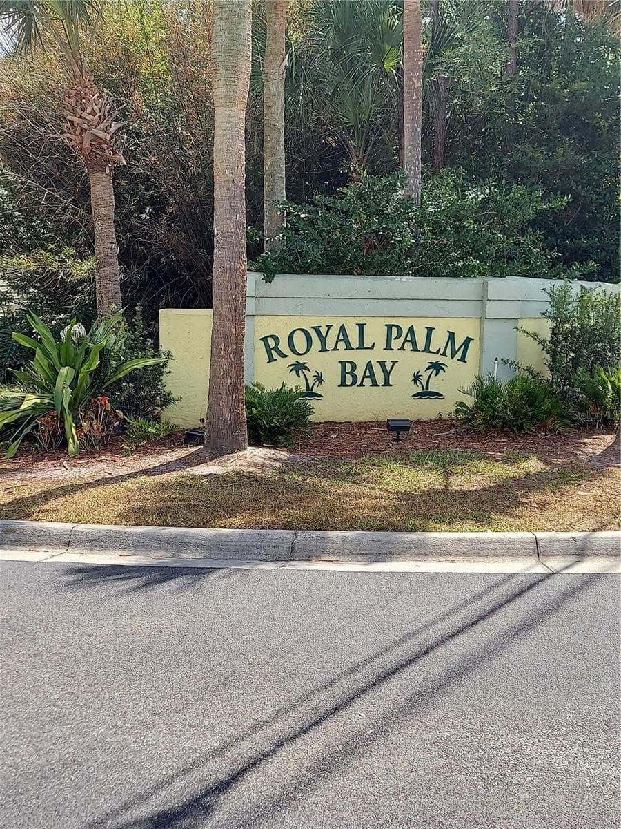 2027 ROYAL BAY BOULEVARD — photo 23 of 30