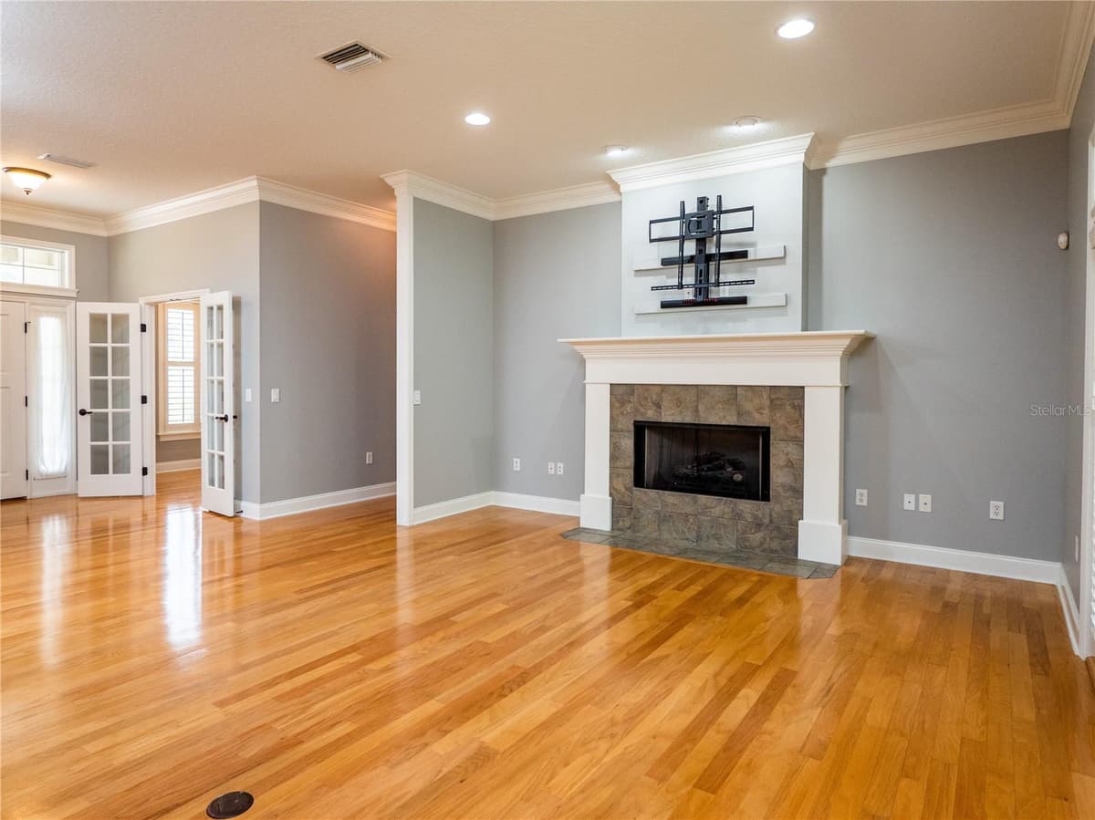 1945 40TH PLACE — photo 5 of 31