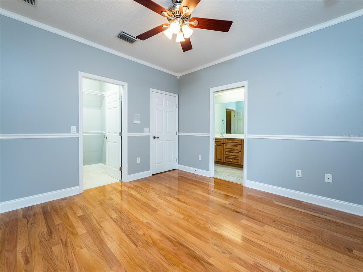 1945 40TH PLACE — photo 21 of 31