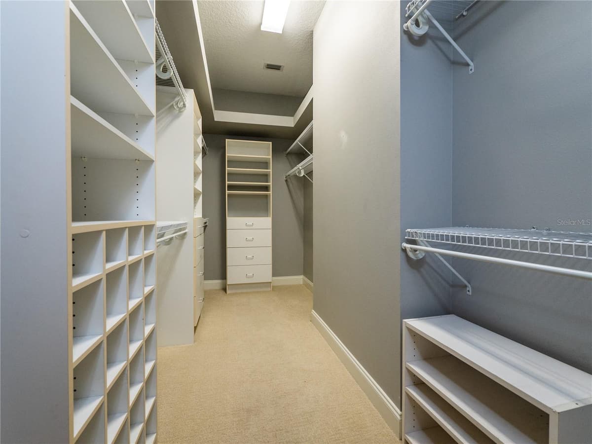 1945 40TH PLACE — photo 18 of 31