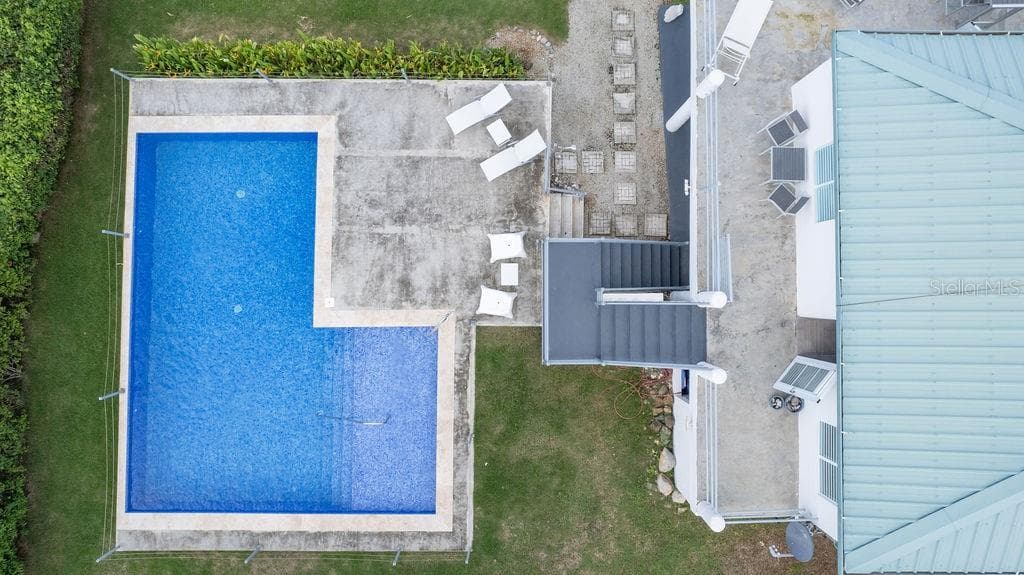590-A CALLE 16, COMM VILLA BORINQUEN — photo 9 of 26