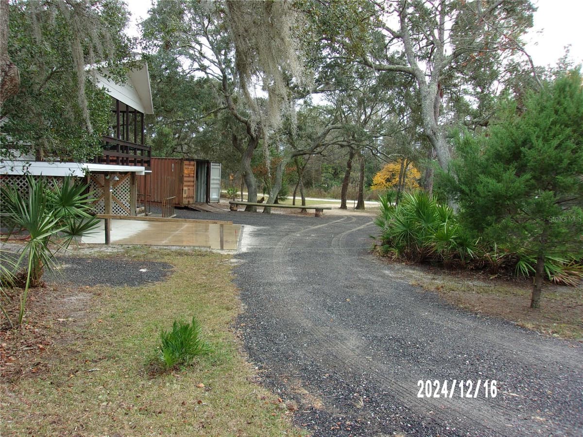 17935 10TH PLACE — photo 15 of 96