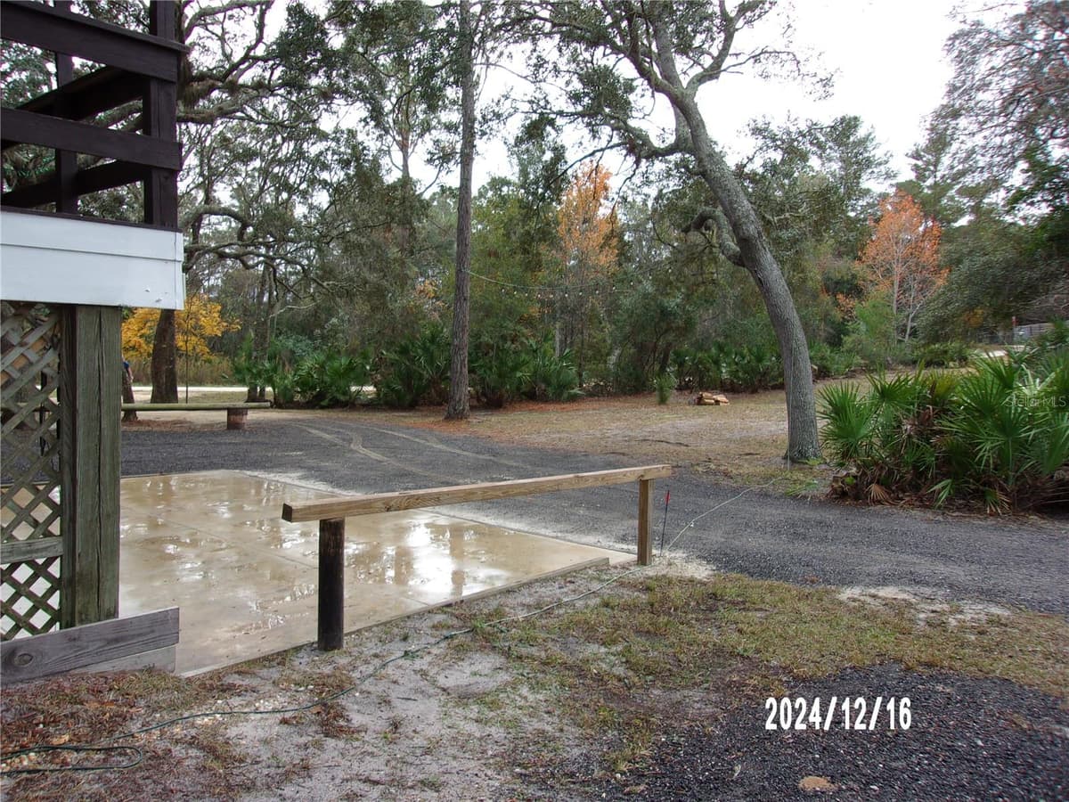 17935 10TH PLACE — photo 13 of 96