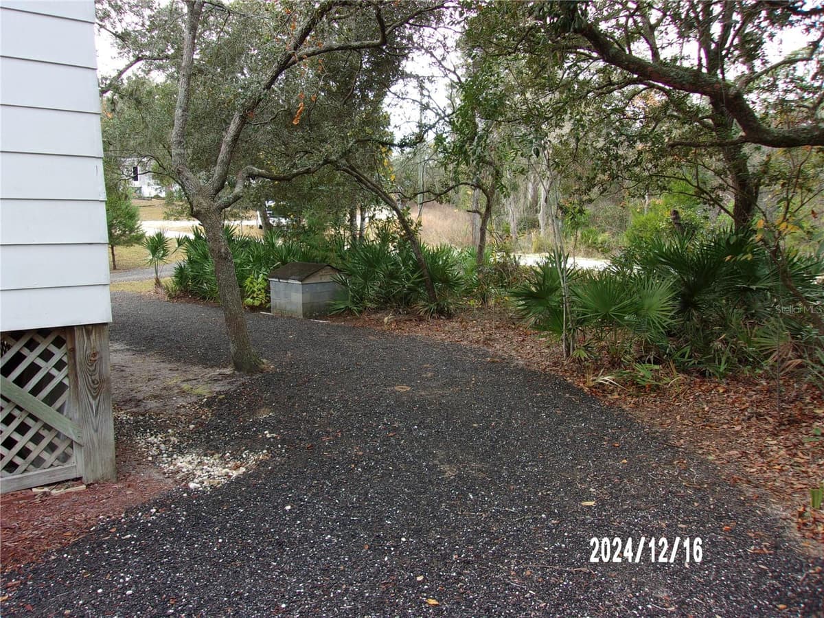 17935 10TH PLACE — photo 10 of 96