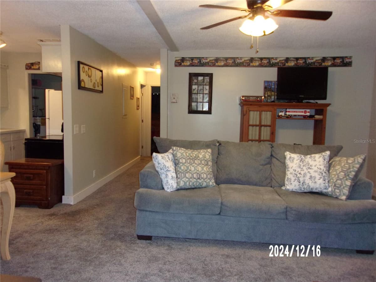 17935 10TH PLACE — photo 40 of 96