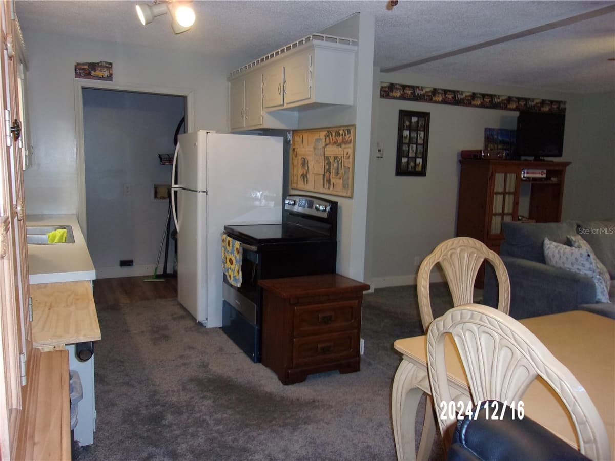 17935 10TH PLACE — photo 44 of 96