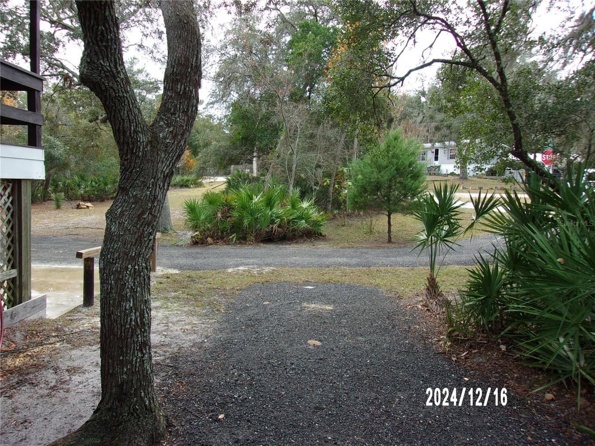 17935 10TH PLACE — photo 12 of 96