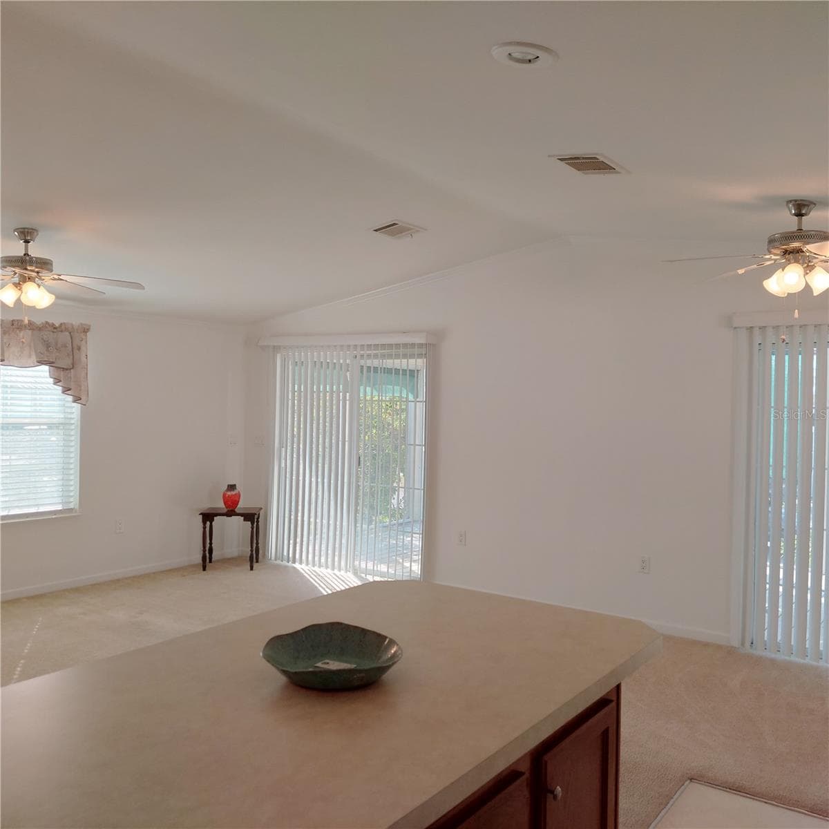 1760 DOROTHY BOULEVARD — photo 4 of 22