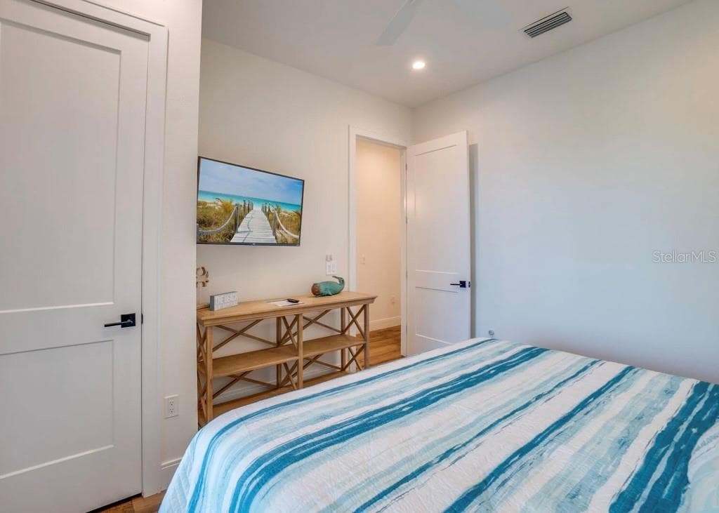 9403 GULF DR — photo 29 of 69