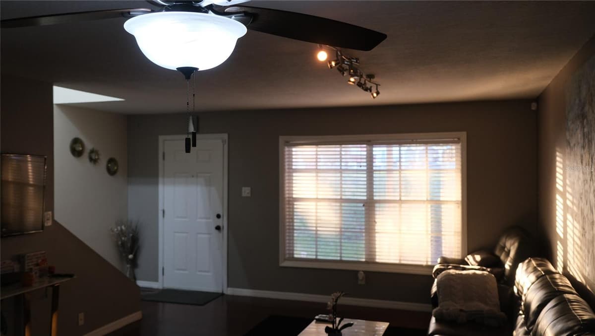 5850 CYPRESS GARDENS BOULEVARD — photo 18 of 34