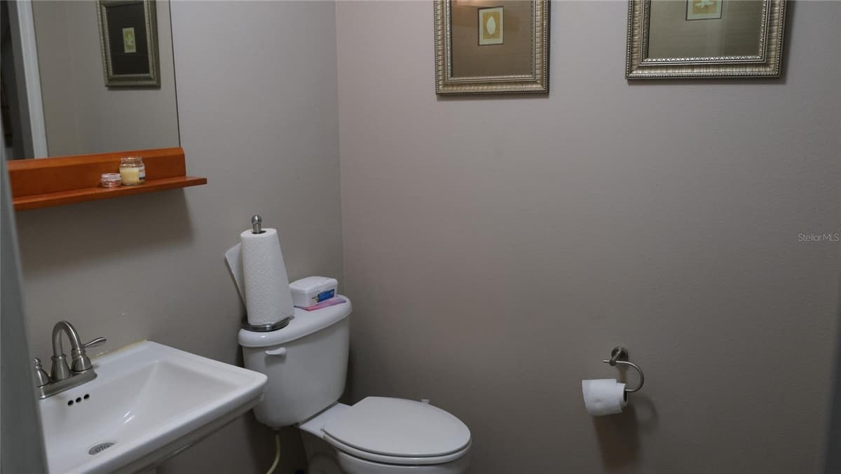 5850 CYPRESS GARDENS BOULEVARD — photo 11 of 34