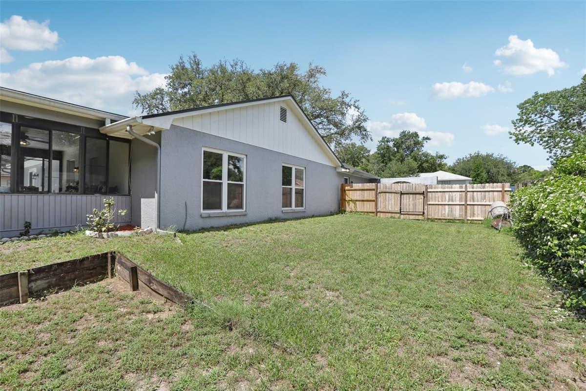 1009 BLACK KNIGHT DRIVE — photo 58 of 62