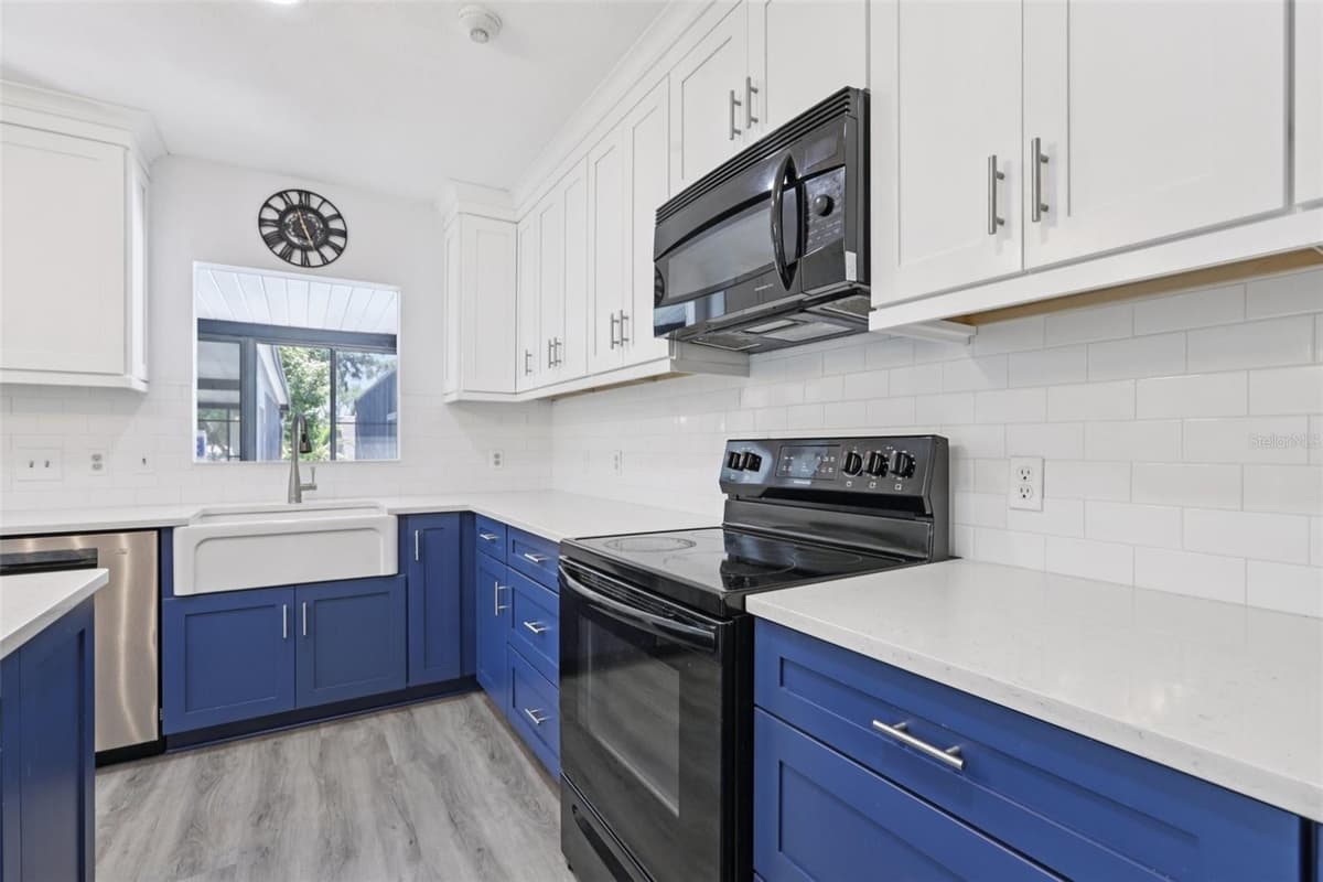 1009 BLACK KNIGHT DRIVE — photo 22 of 62