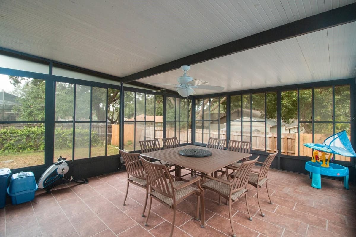 1009 BLACK KNIGHT DRIVE — photo 43 of 62