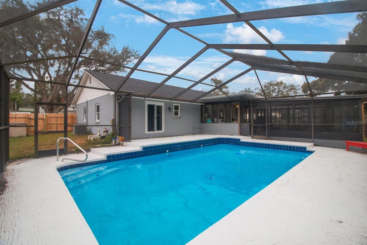 1009 BLACK KNIGHT DRIVE — photo 48 of 62