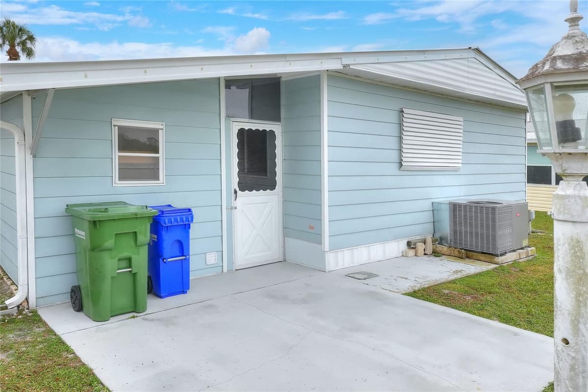 6308 BAYBERRY BOULEVARD — photo 31 of 51